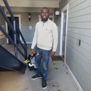 Meet your Posher, Marius kokouvi